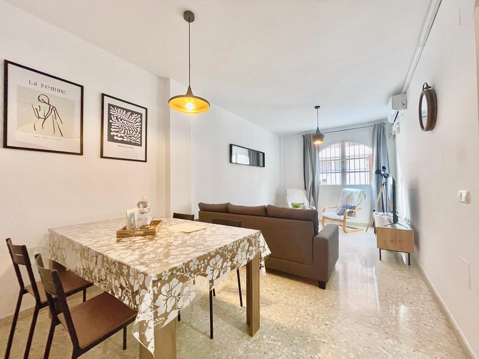 Centrico 2 Dormitorios Con Parking En La Trinidad Màlaga Exteriér fotografie