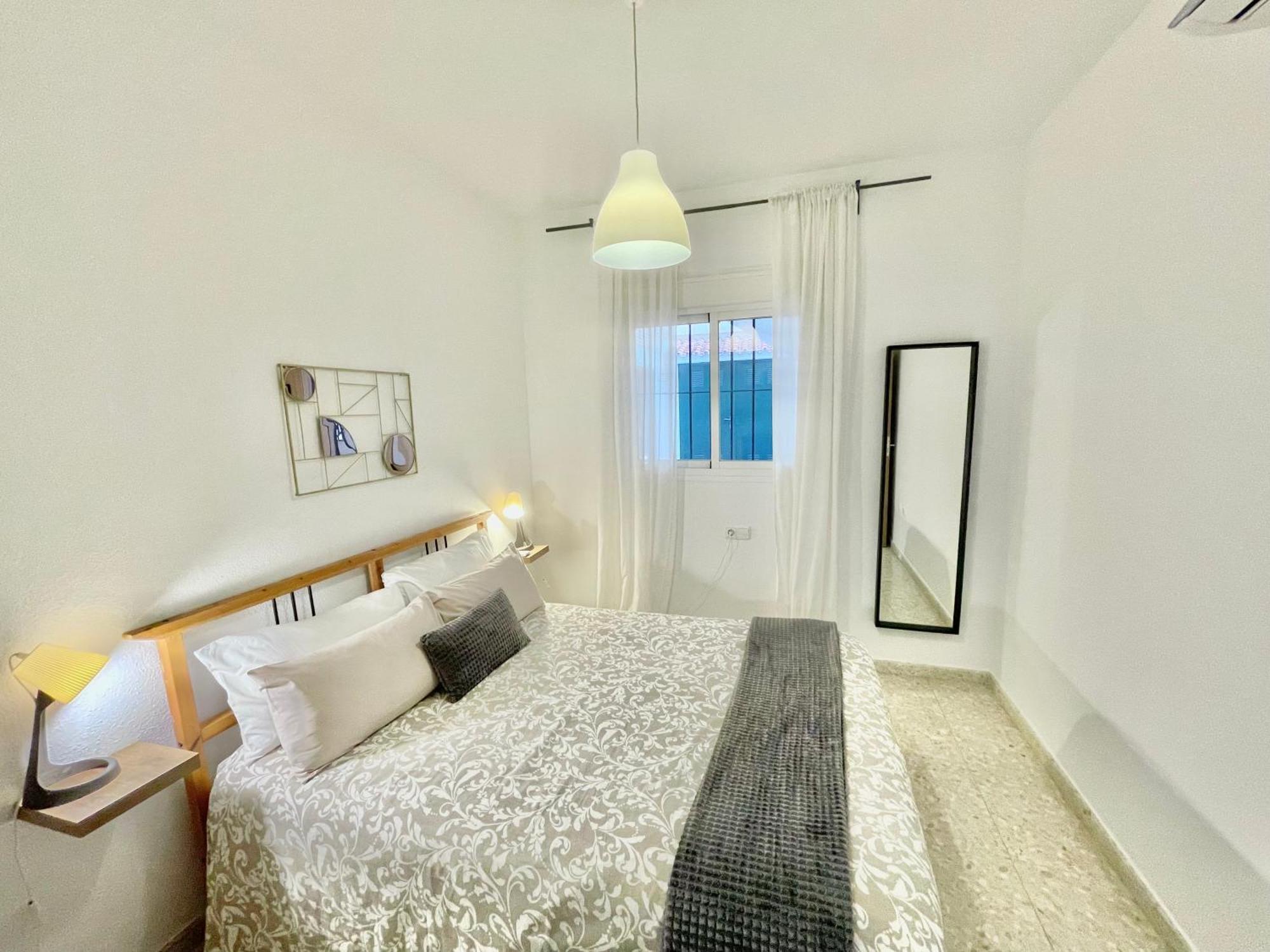 Centrico 2 Dormitorios Con Parking En La Trinidad Màlaga Exteriér fotografie