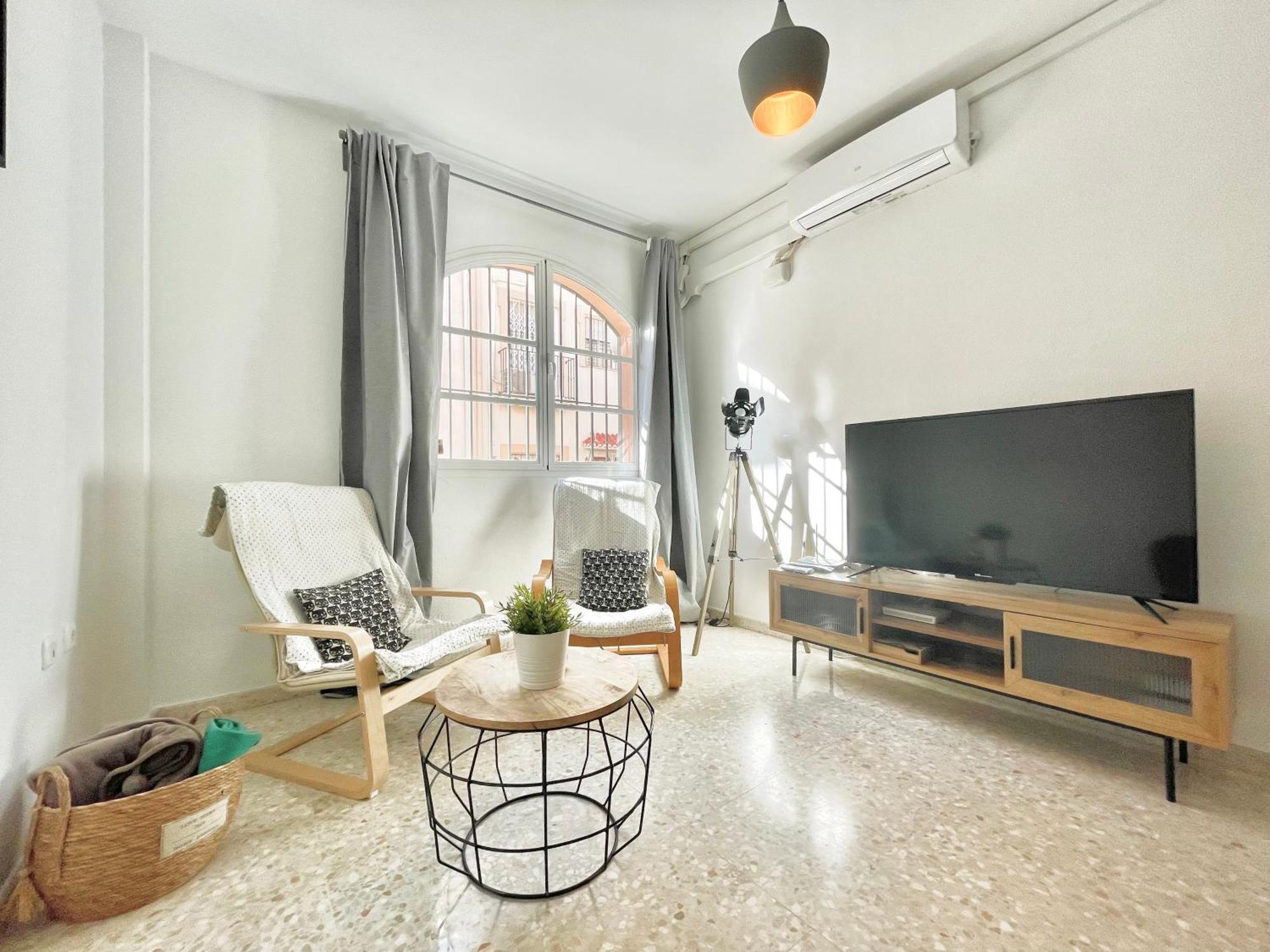 Centrico 2 Dormitorios Con Parking En La Trinidad Màlaga Exteriér fotografie