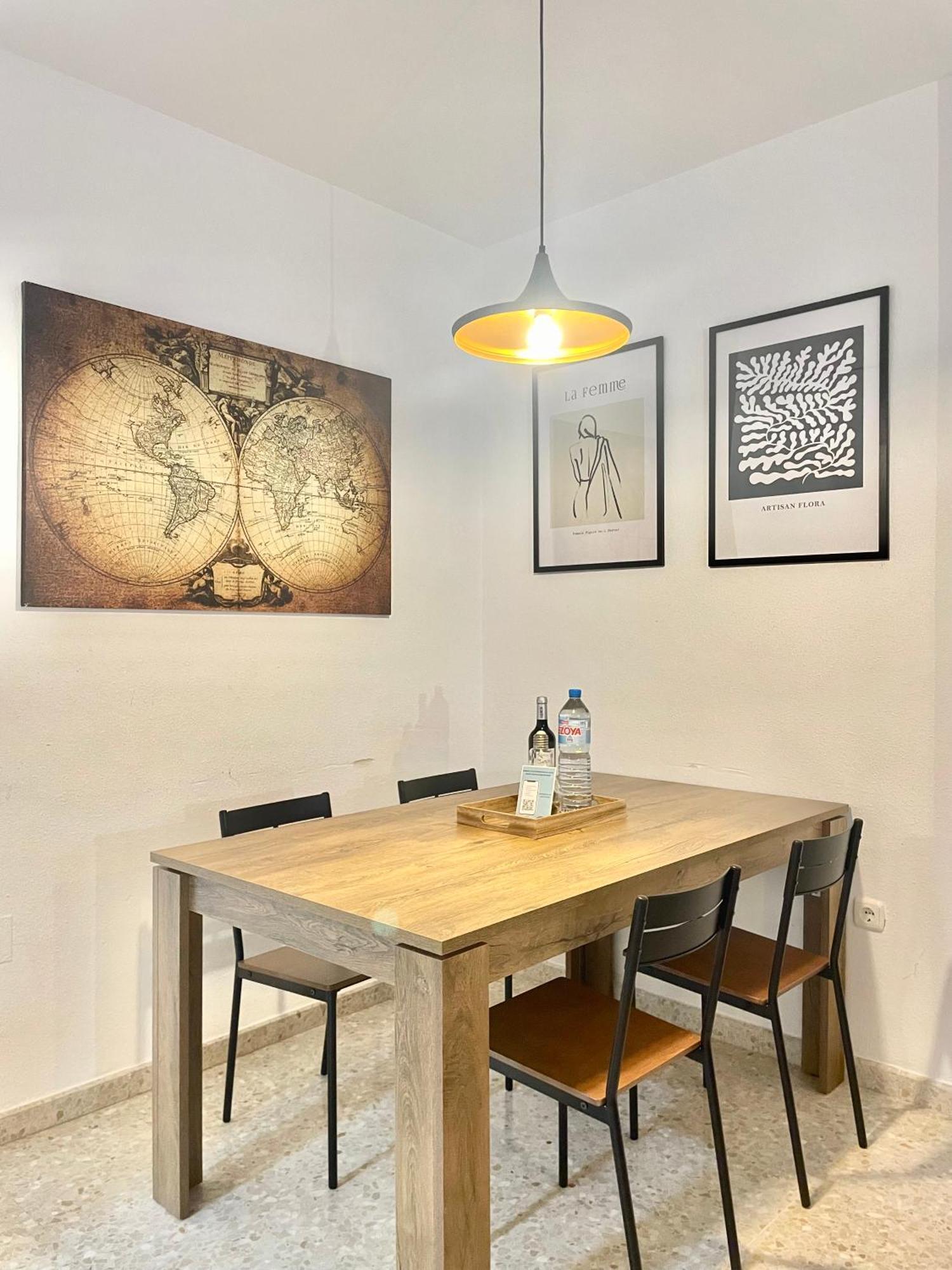 Centrico 2 Dormitorios Con Parking En La Trinidad Màlaga Exteriér fotografie